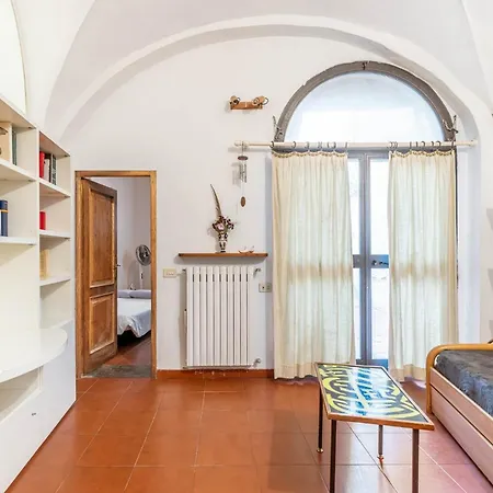Guesthost - Porta Romana * Firenze