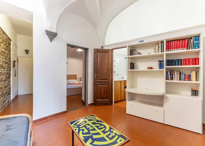 Guesthost - Porta Romana